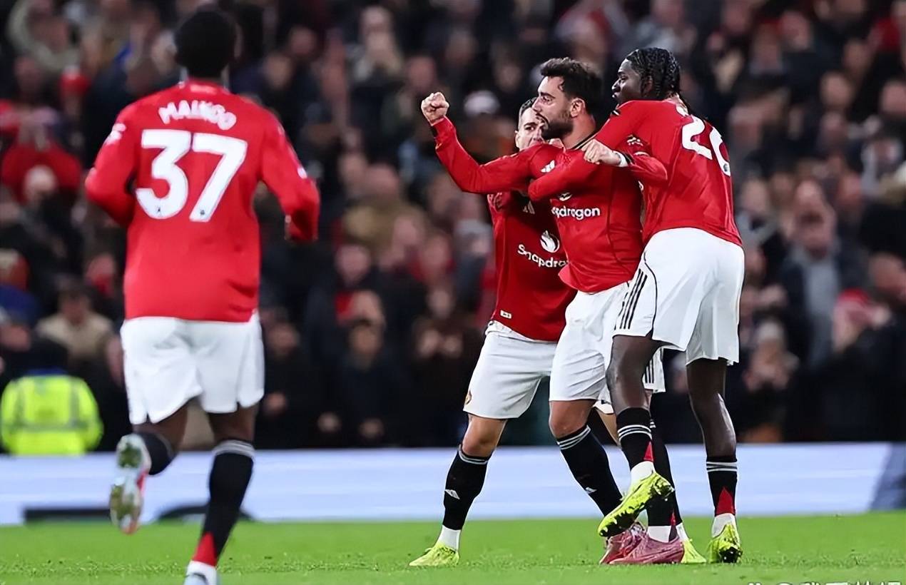 今晚突围战来临;西汉姆围绕意甲临场应变;震撼外界;身体对抗强度拉满的简单介绍 今晚突围战来临;西汉姆围绕意甲临场应变;震撼外界;身体对抗强度拉满的简单介绍